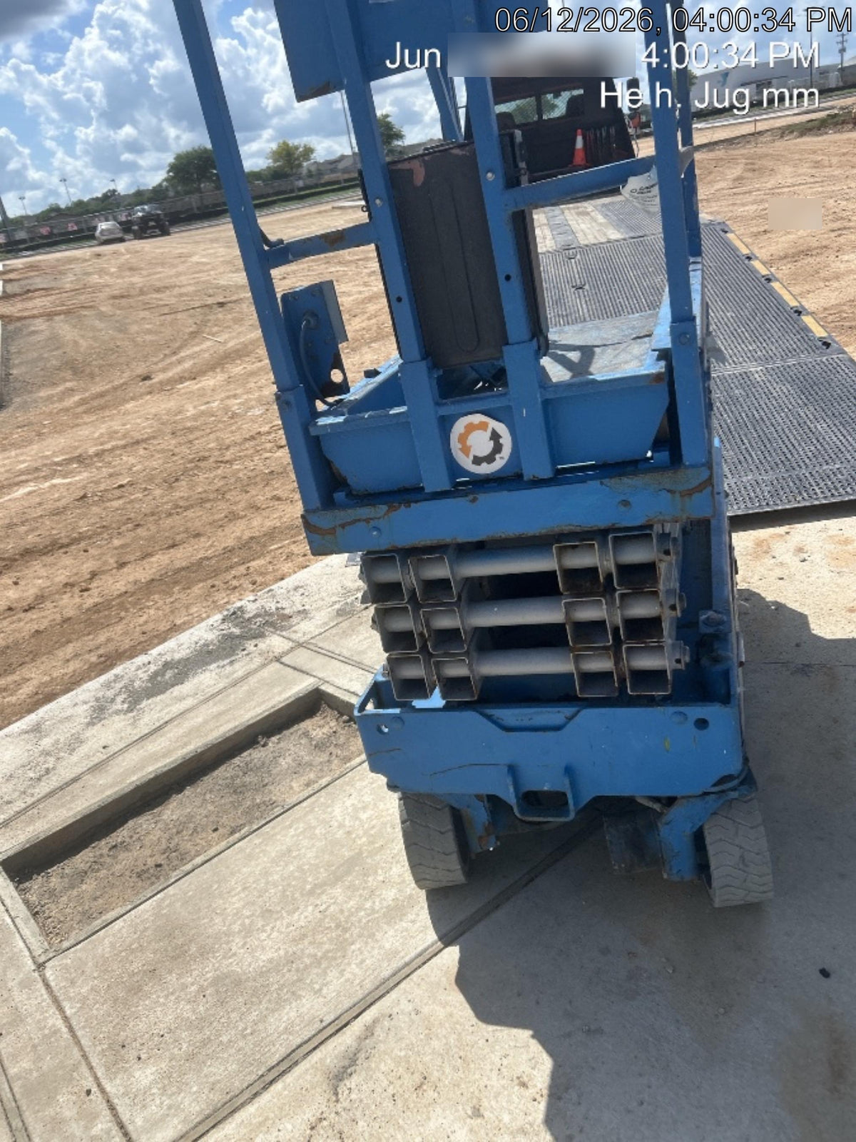 2017 Genie GS-1930 Genie GS-1930 Lift w/Fixed Rail and Chain Entry