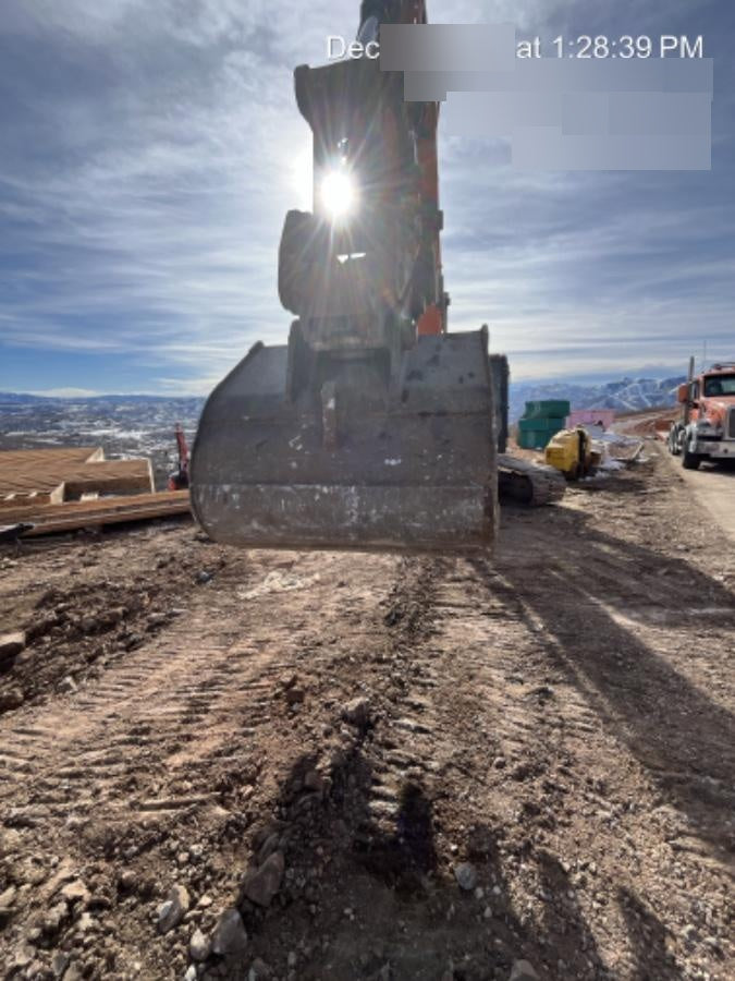 2020 DOOSAN 48" Excavator Bucket