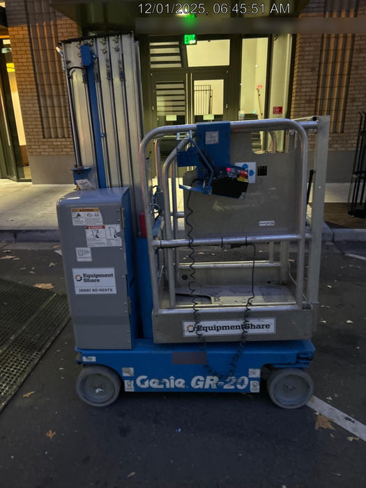 2019 GENIE GR-20