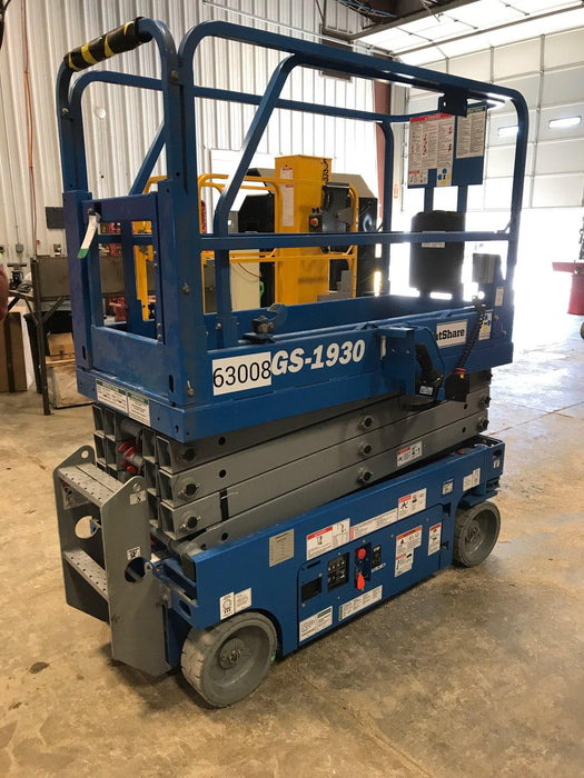 2020 Genie GS-1930 Solid Non Marking Tires, Beacon, Folding rails with half height swing gate