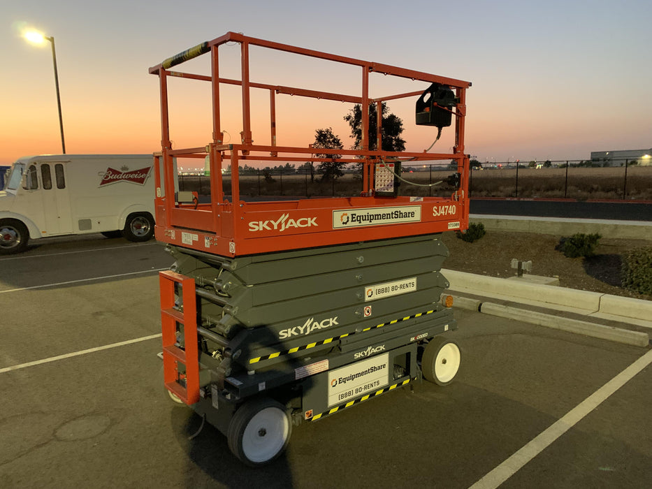 2021 SKYJACK SJ4740