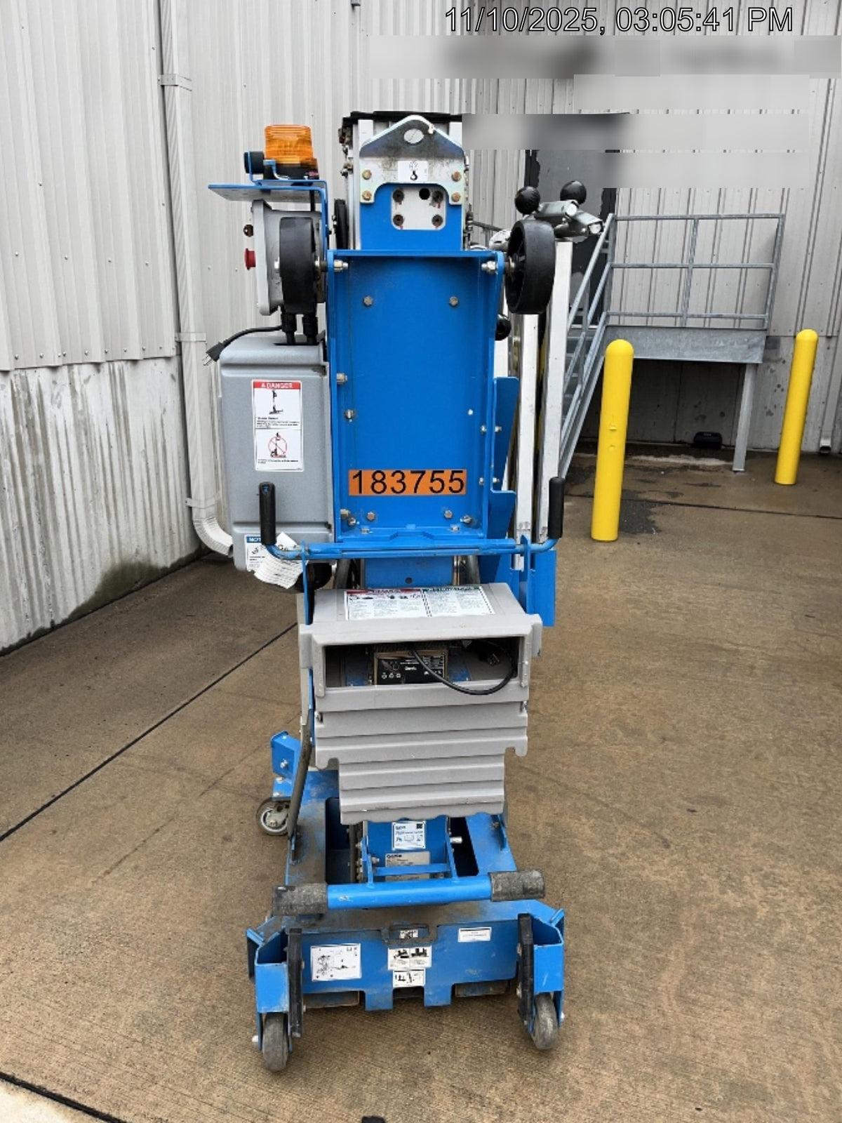 2021 GENIE AWP-30S DC