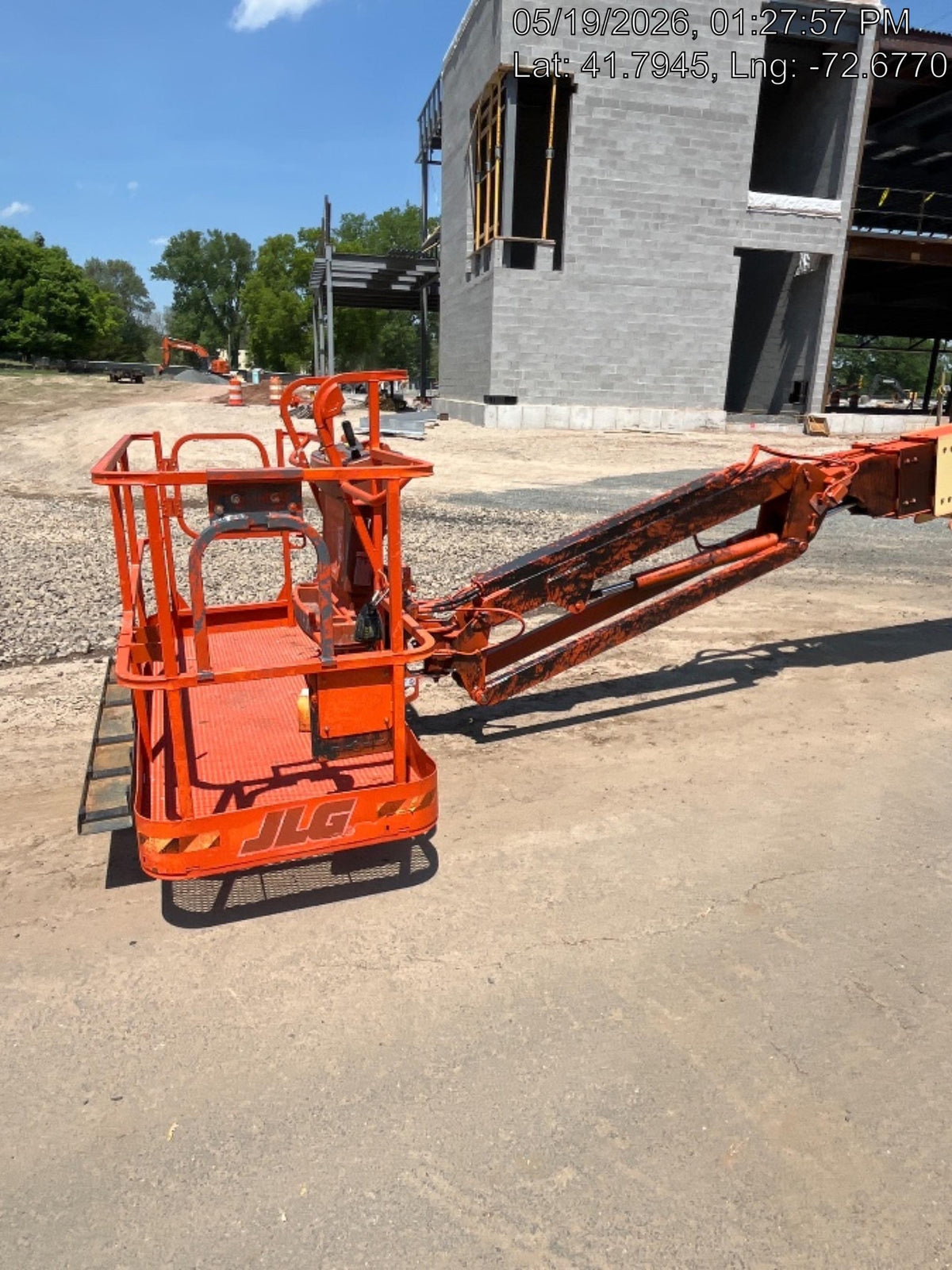 2025 JLG 660SJ
