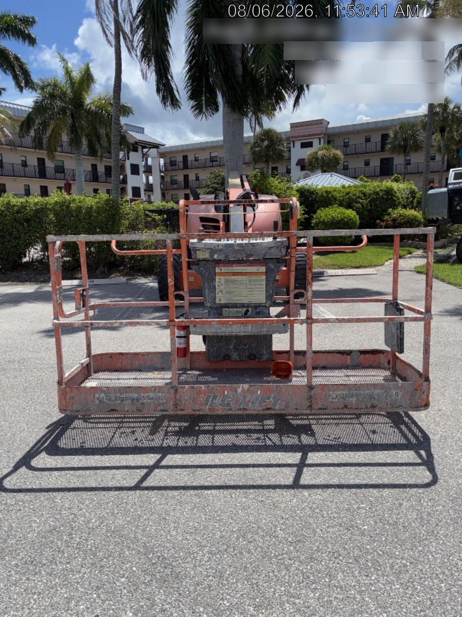 2021 JLG 600AJ