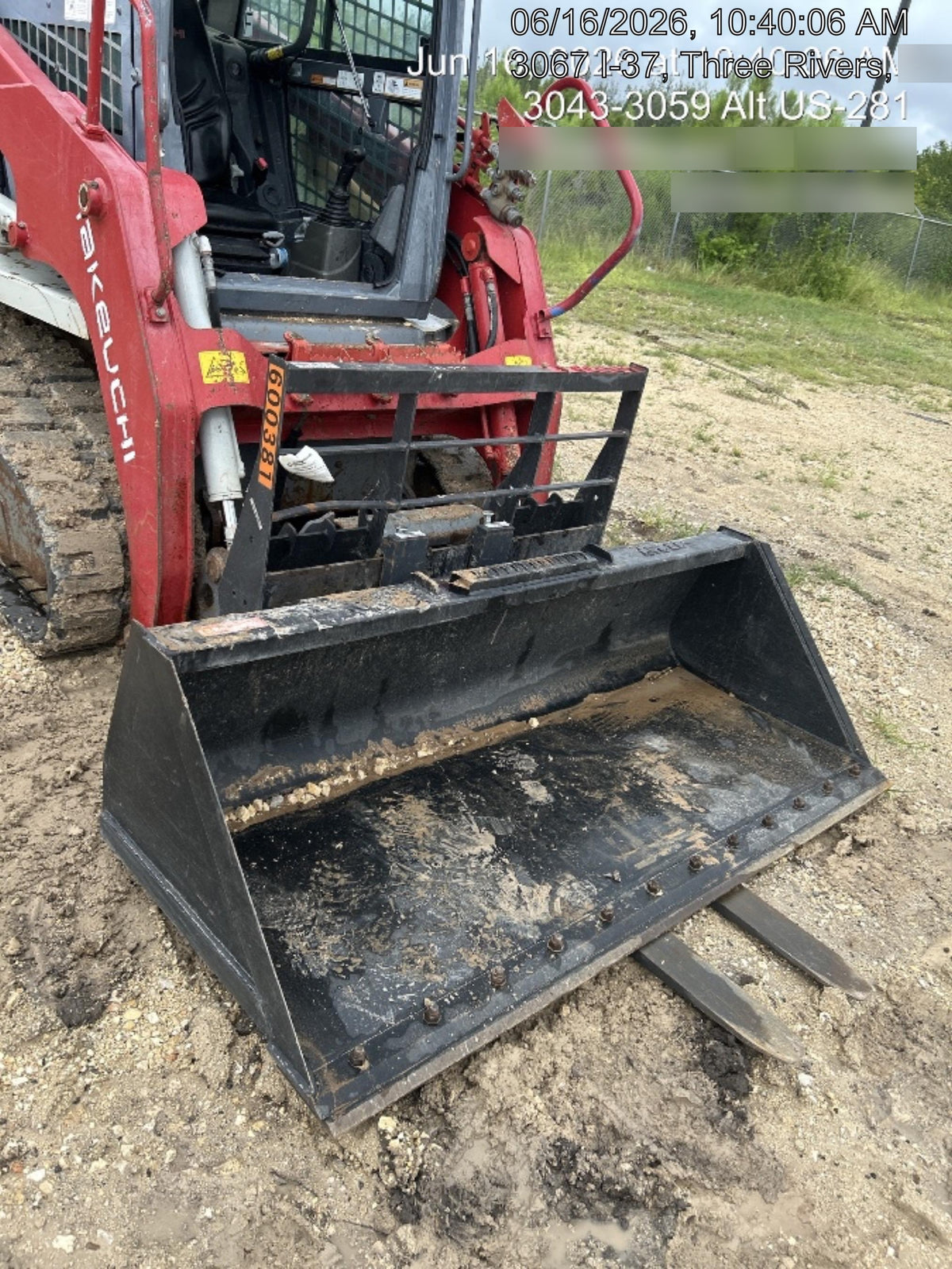 2025 ARROW MATERIAL HANDLING 24" Pallet Fork Frame