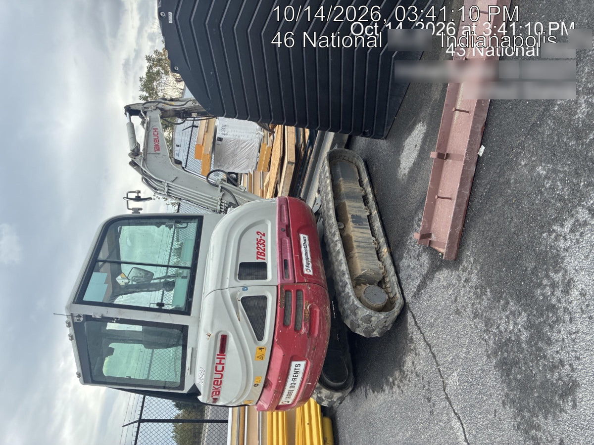 2020 TAKEUCHI TB235-2CR