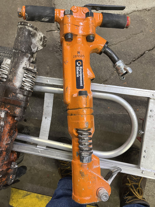 2023 MICHIGAN PNEUMATIC ES-TPB60-118-TRACKER