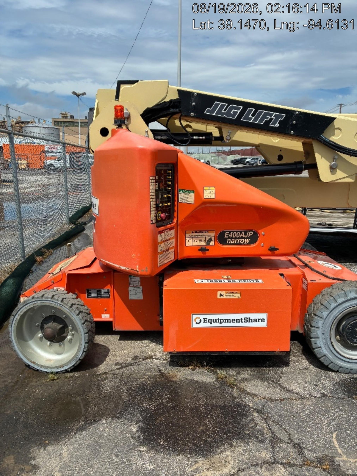 2020 JLG E400AJPN