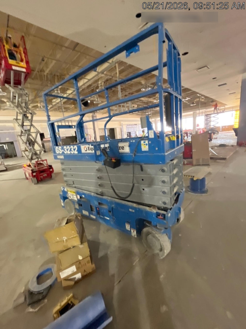 2022 GENIE GS-3232
