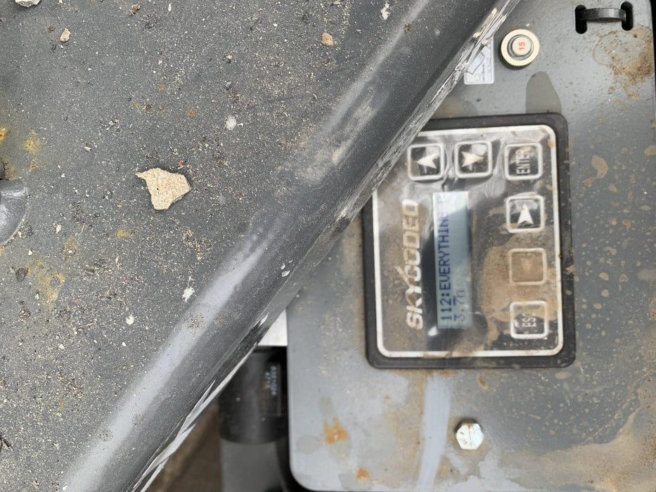 2020 Skyjack SJIII-3219 Solid NM Tires, Half height spring hinged entry gate, Dual Beacons, 800W Inverter