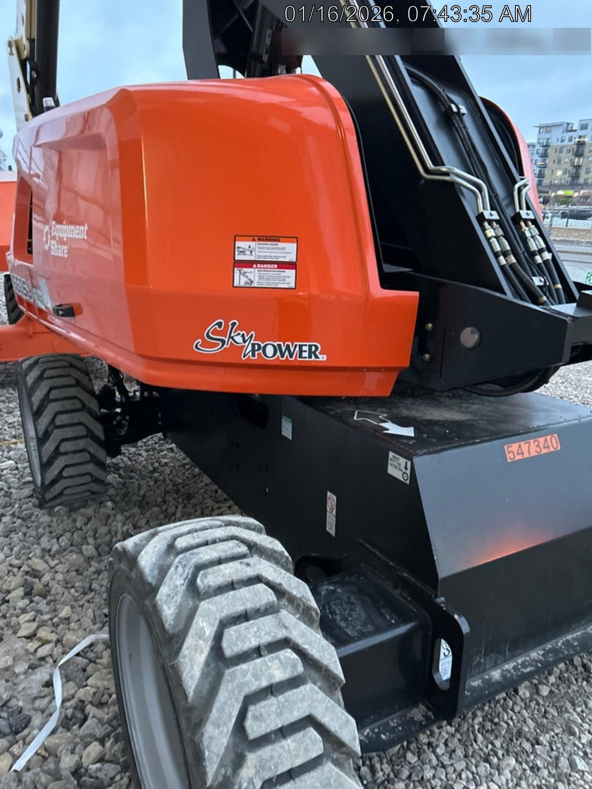 2025 JLG 660SJ