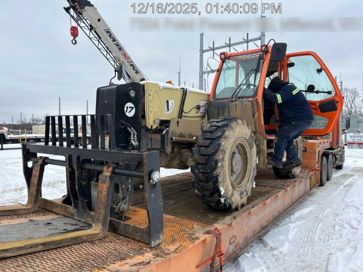 2022 JLG 1732