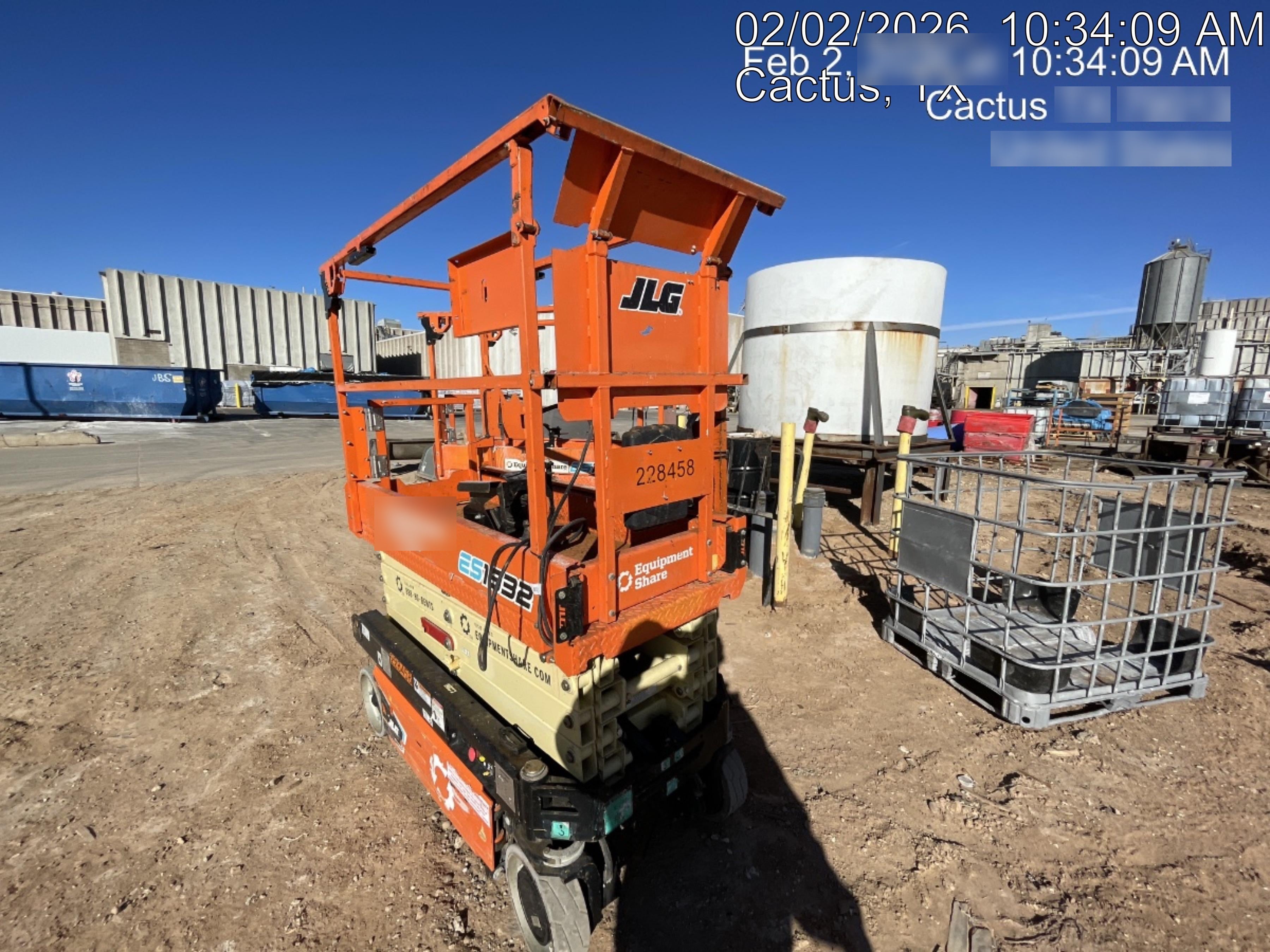 2022 JLG ES1932
