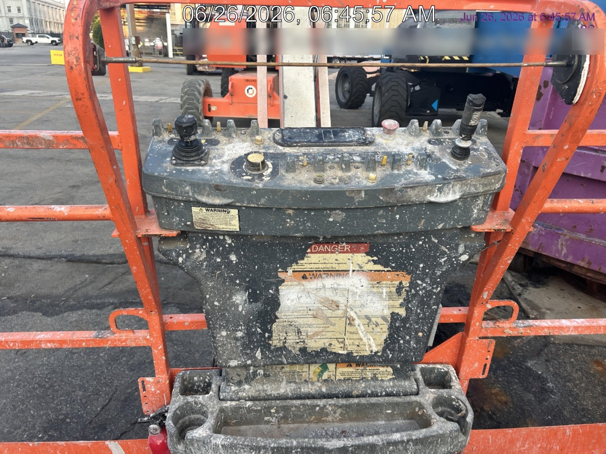 2007 JLG 860SJ