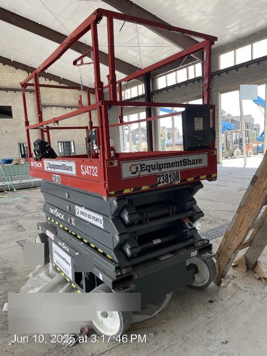 2022 SKYJACK SJ4732