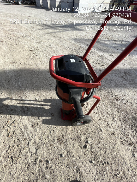 2023 HILTI TE 3000-AVR