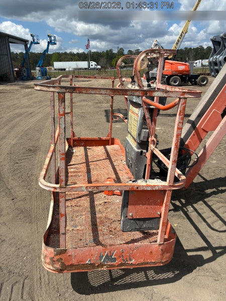 2019 JLG 660SJ