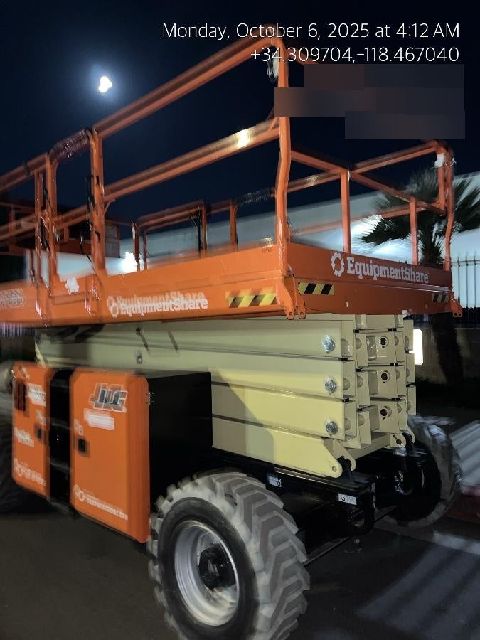 2024 JLG RT4394