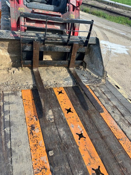 2022 ARROW MATERIAL HANDLING 60" Pallet Forks - Arrow