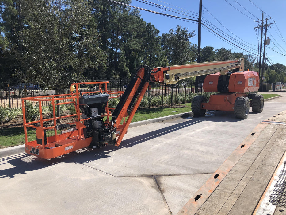 2019 JLG 860SJ