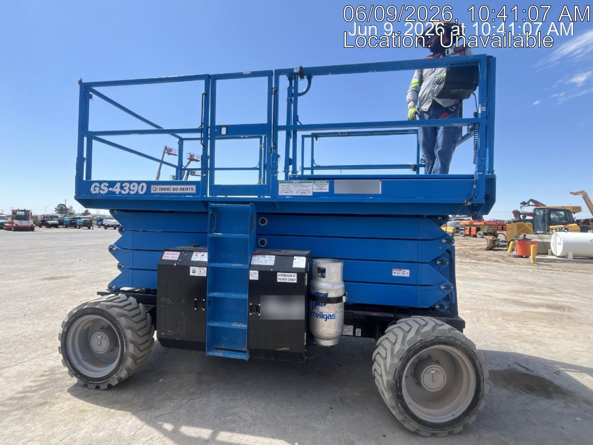 2020 GENIE GS-4390 RT