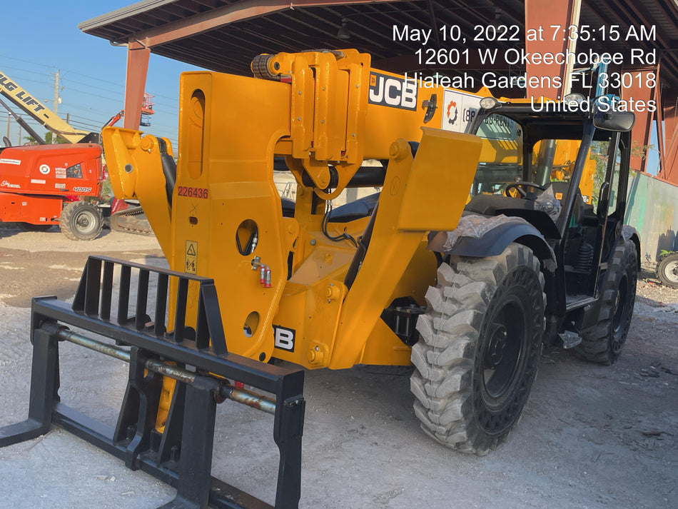 2022 JCB 512-56