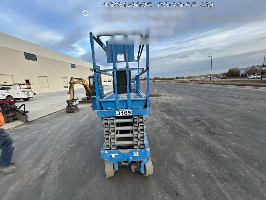 2017 Genie GS-3232 Standard