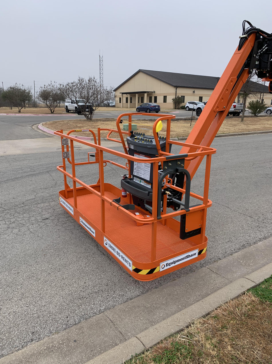 2021 JLG 1350SJP