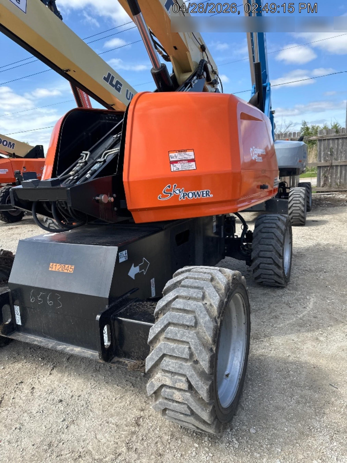 2024 JLG 660SJ