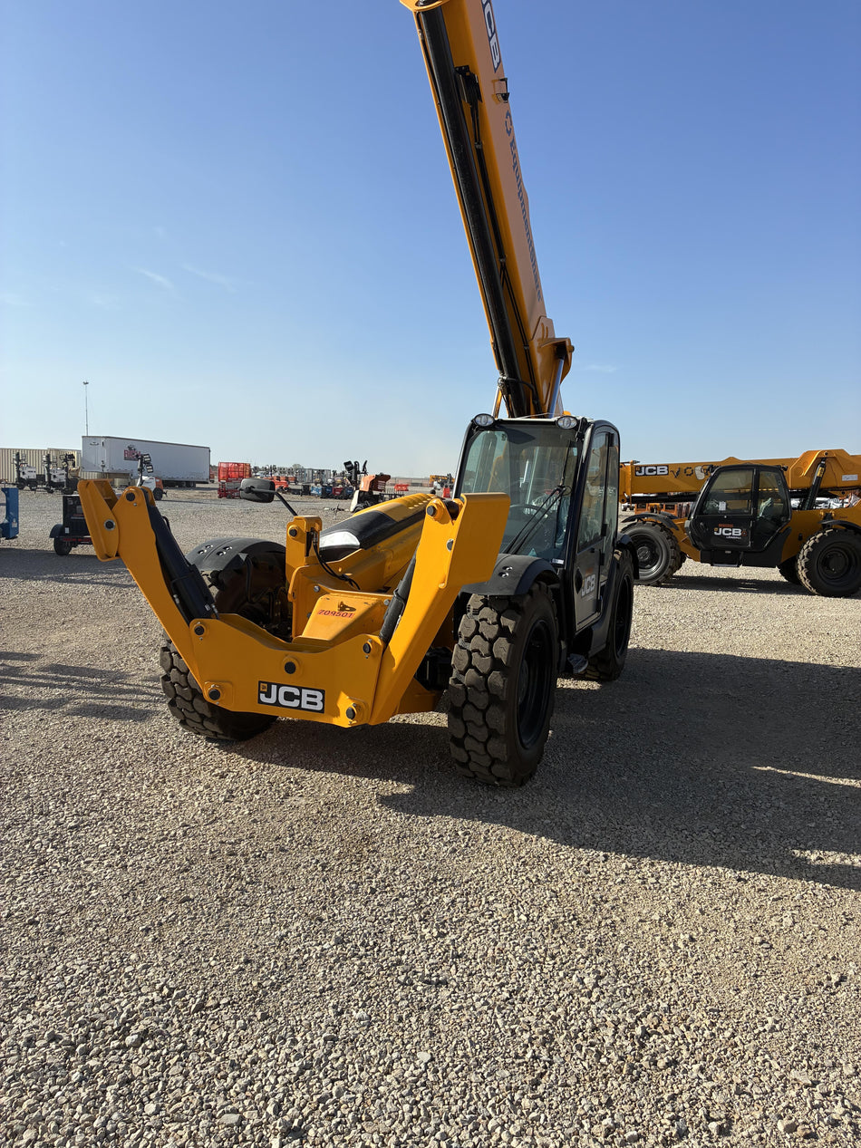 2026 JCB 512-56