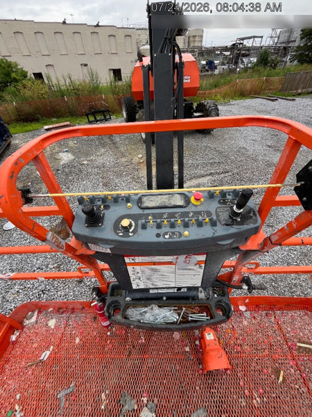 2025 JLG 800AJ