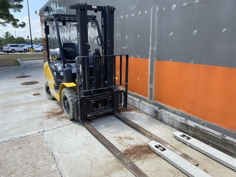 2021 KOMATSU FG25T-16