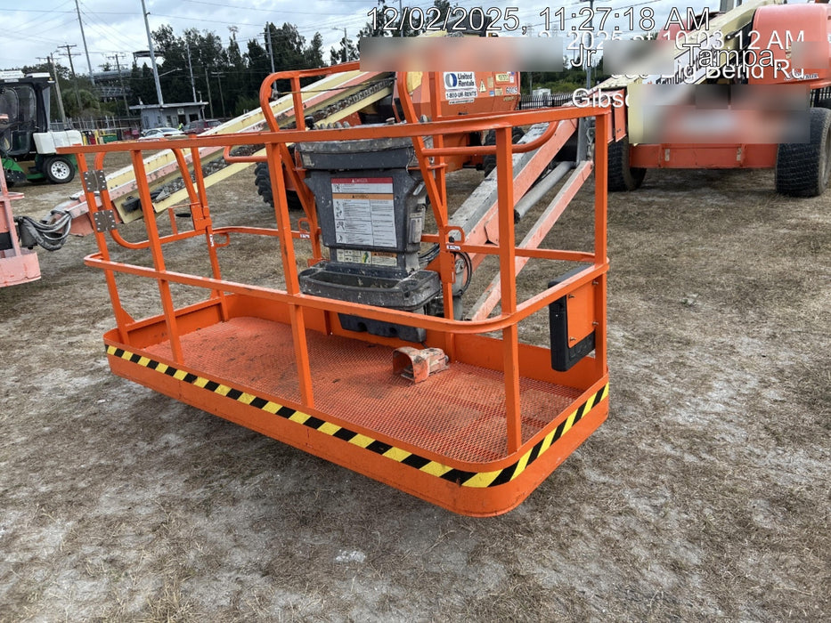 2021 JLG 660SJ