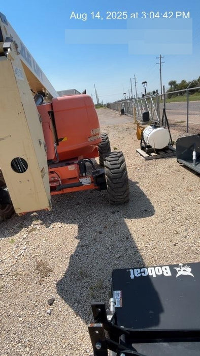 2019 JLG 600AJ