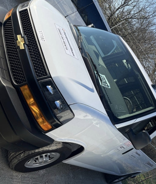 2023 CHEVROLET Express Van - Rental