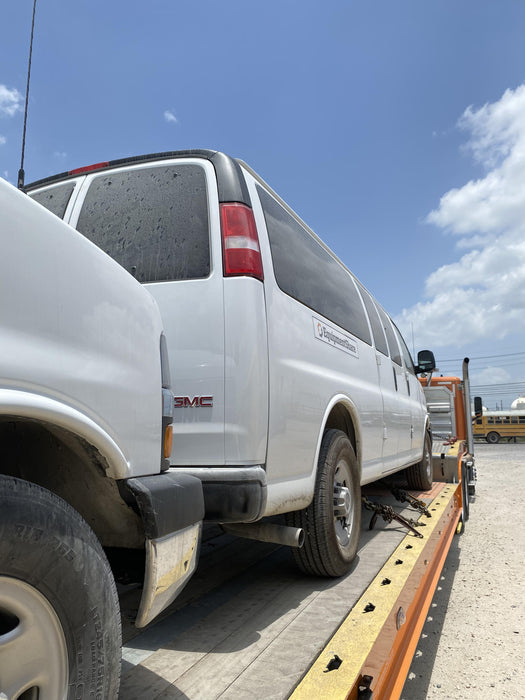 2022 GMC Savana 3500