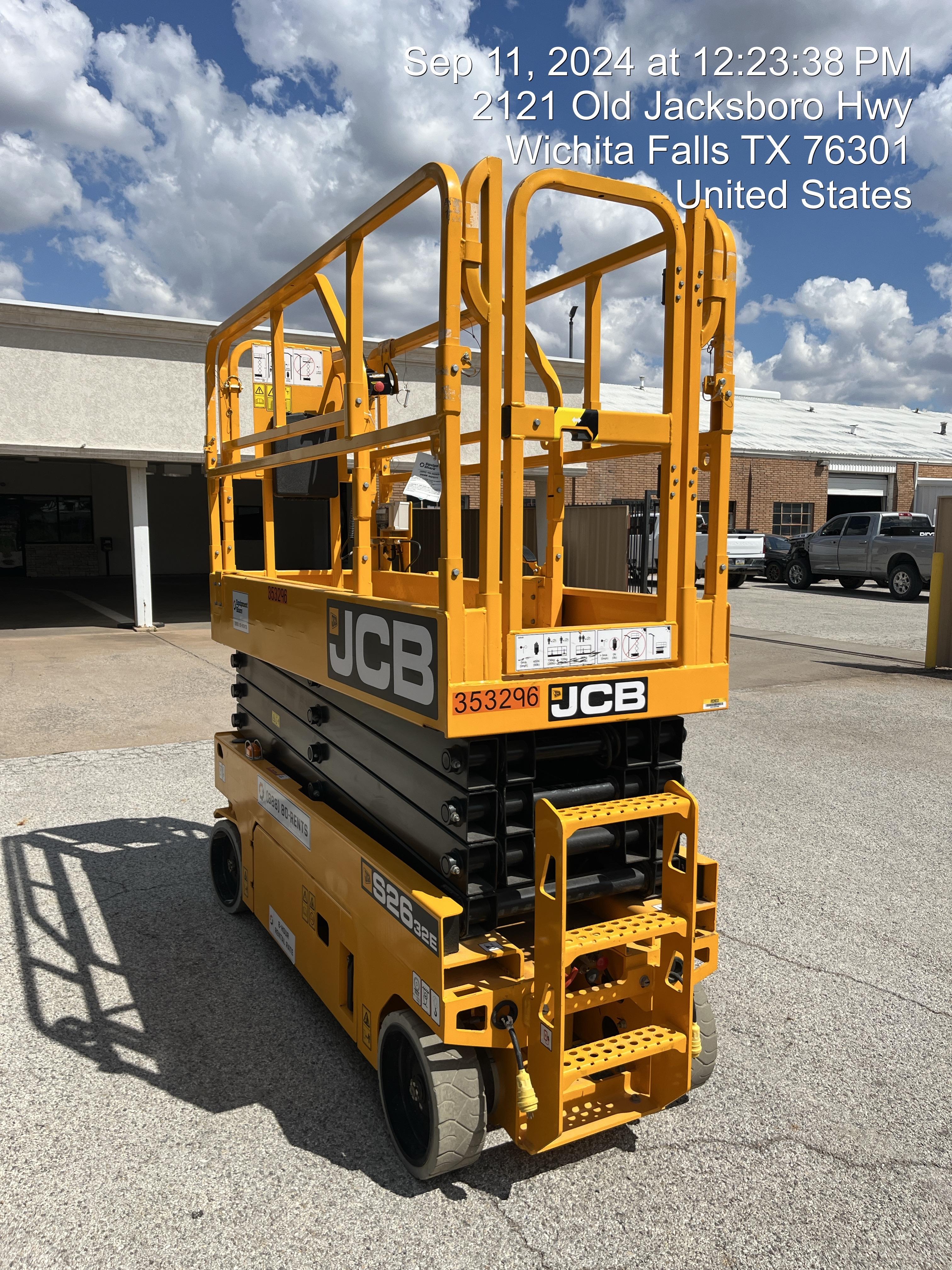 2023 JCB S2632E