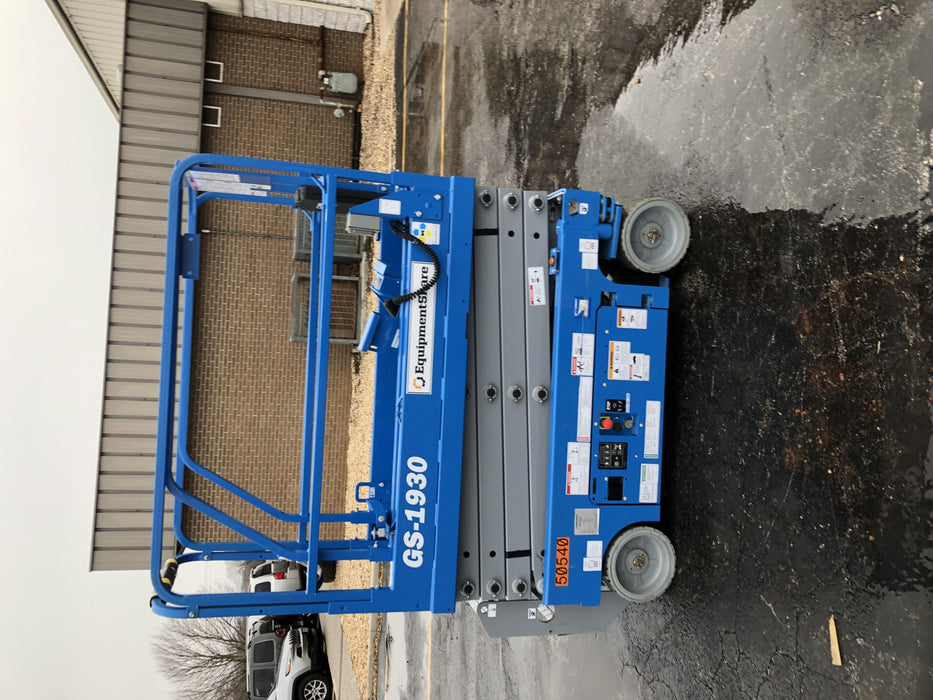 2019 Genie GS-1930 Fixed Rails with Chain Entry