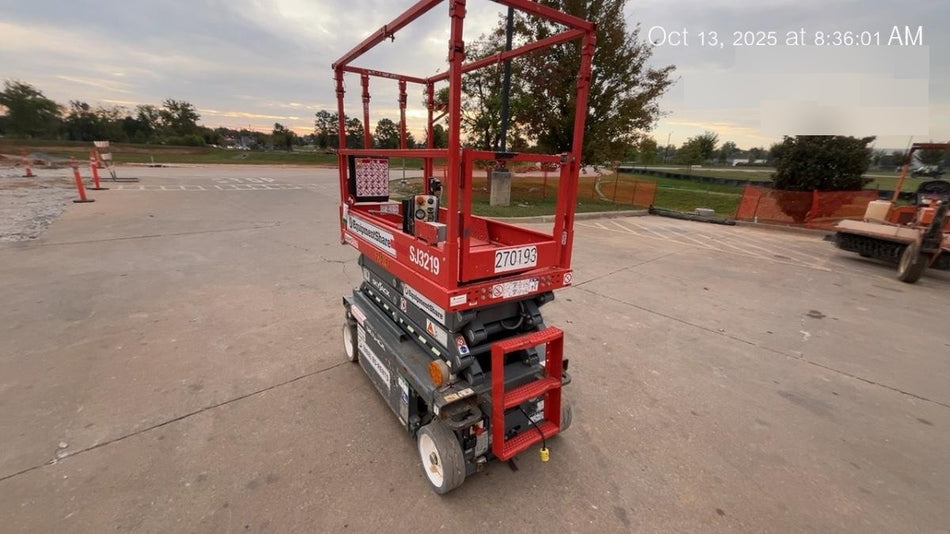 2023 SKYJACK SJ3219