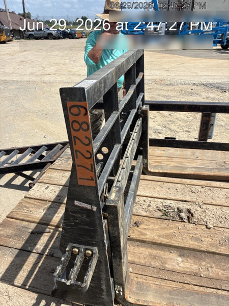 2026 ARROW MATERIAL HANDLING 72" Pallet Forks - Arrow