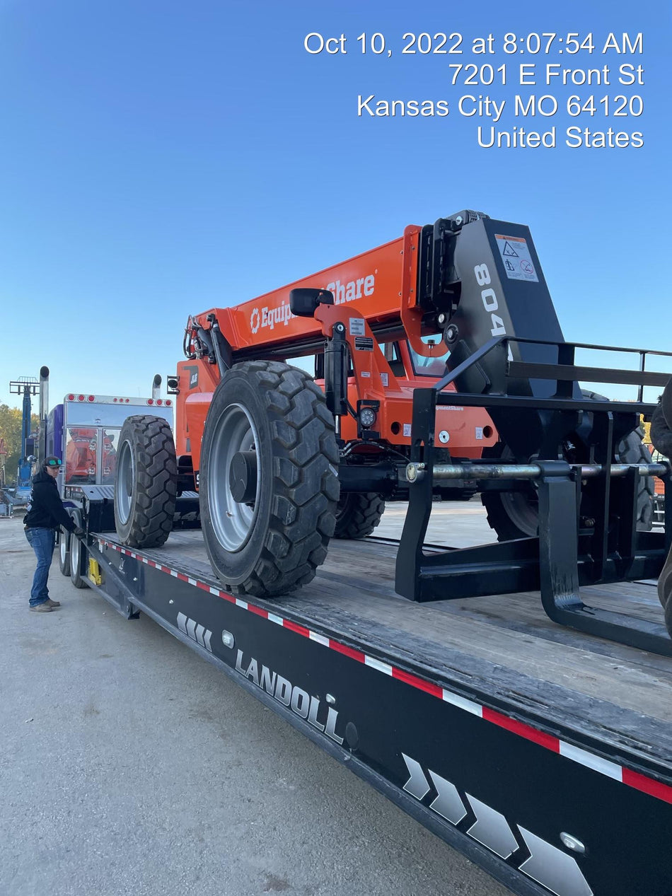 2022 SKYTRAK 8042