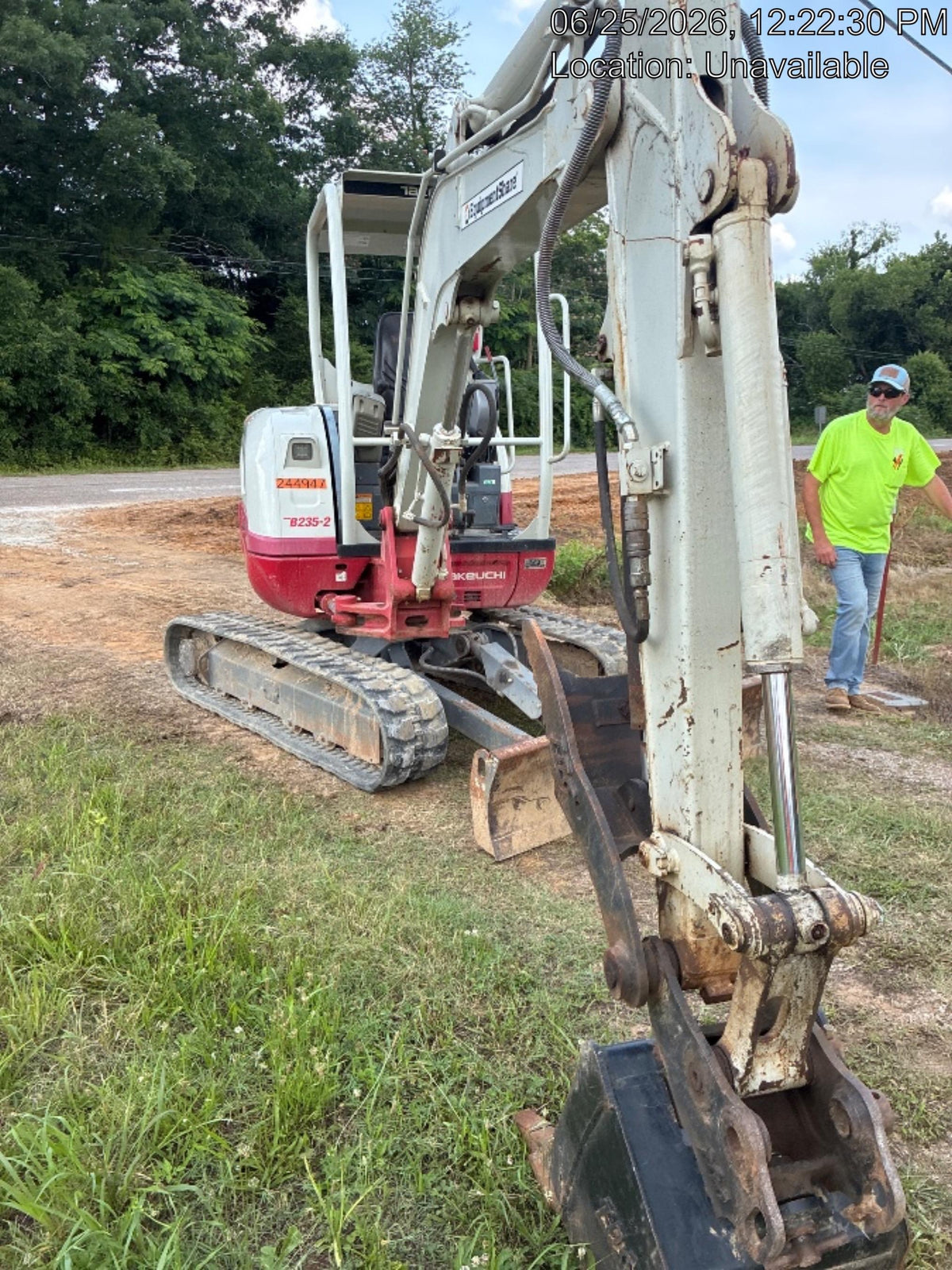 2022 TAKEUCHI TB235-2R
