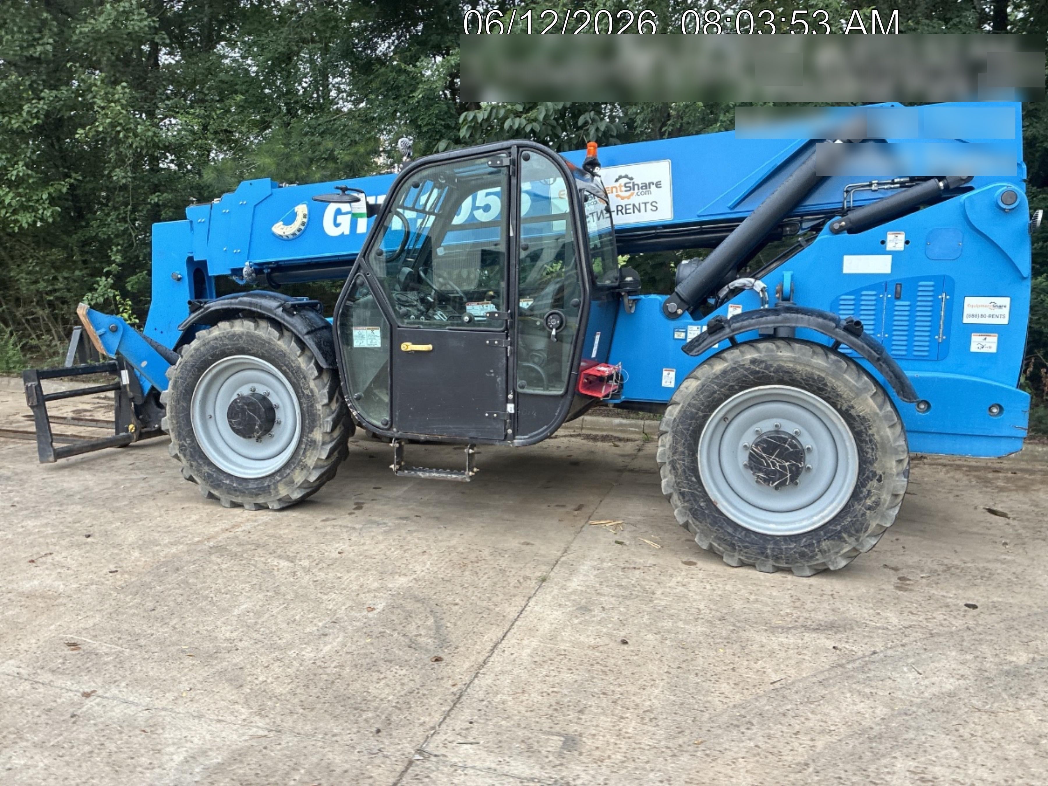 2019 Genie GTH-1056 Cab/Heat/AC, FF Tires, LED Work Lights, Beacon 60" QA Carriage, 60" Forks