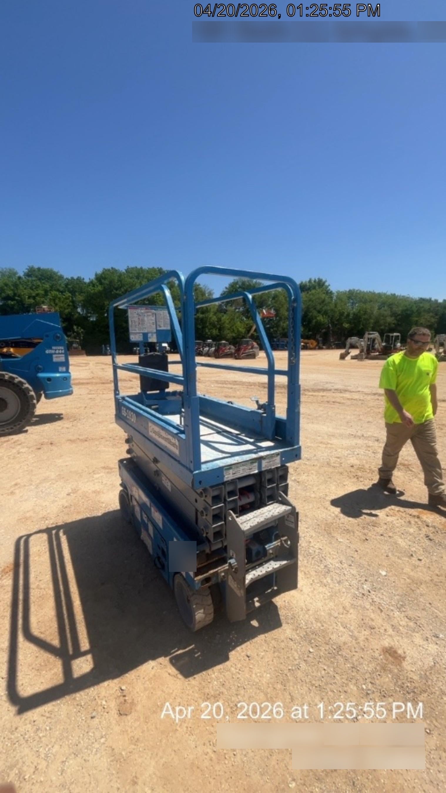 2019 Genie GS-1930 Fixed rails with chain Entry