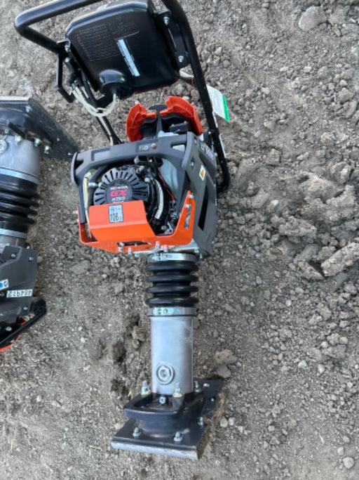 2025 HUSQVARNA LT5005