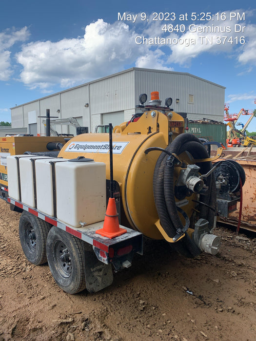 2021 VAC-TRON LP573XDT