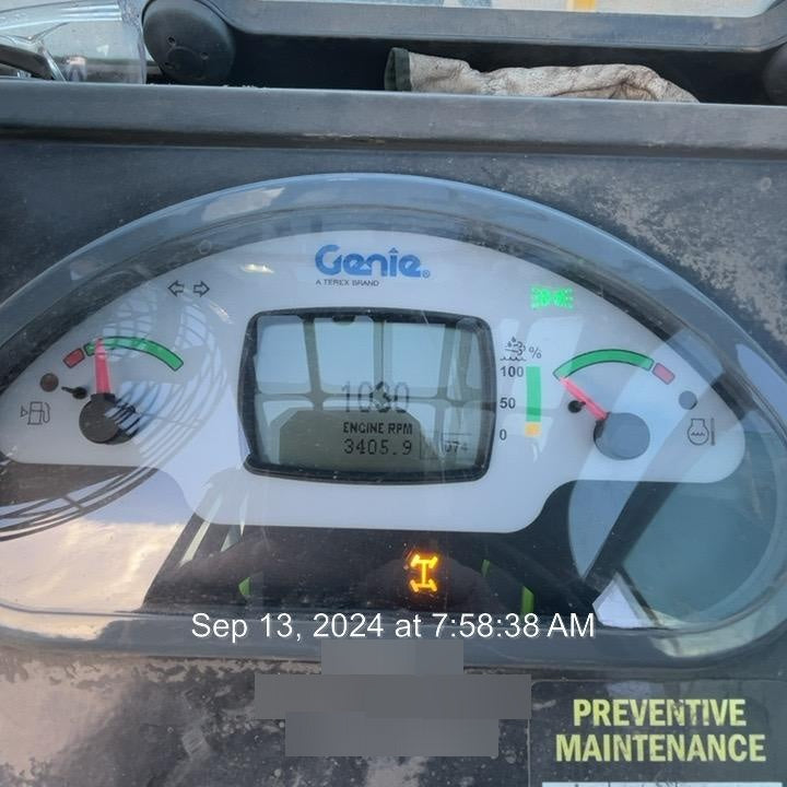 2018 Genie GTH-844 Genie GTH-844 w/Enclosed Cab w/HVAC, Work Lights, Solid Tires, Beacon, 60" Carriage and Forks