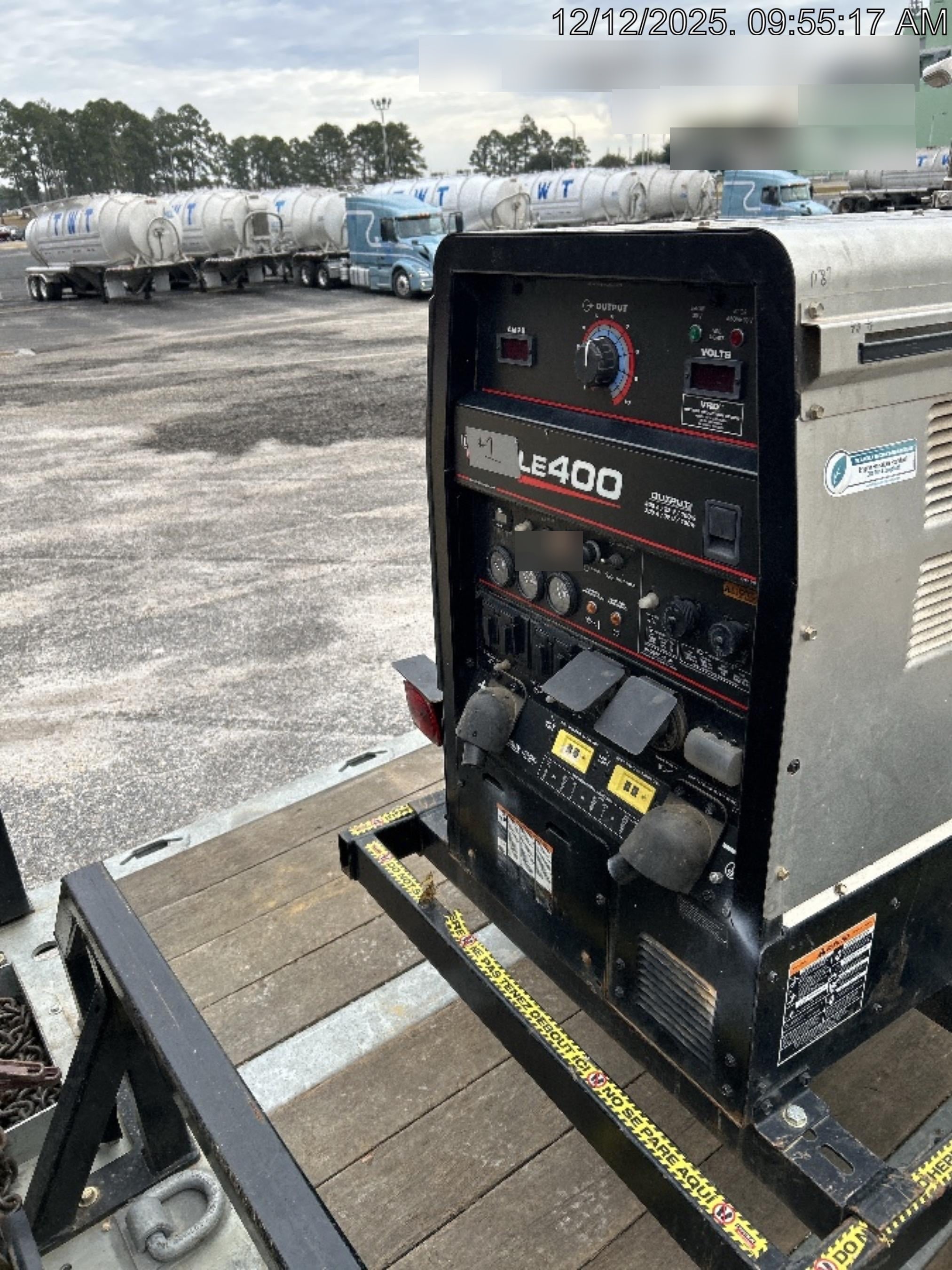 2024 Lincoln Electric LE400 Kubota V1505, Trlr, Cable Rack, Light Kit, ES Decals, T3