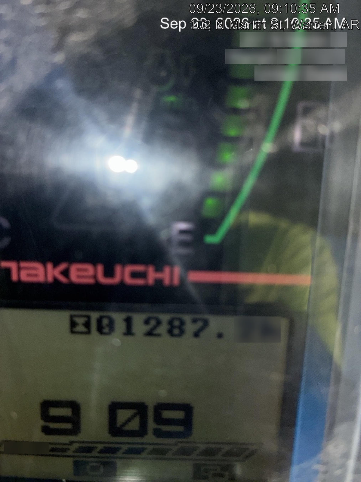 2022 TAKEUCHI TB235-2R