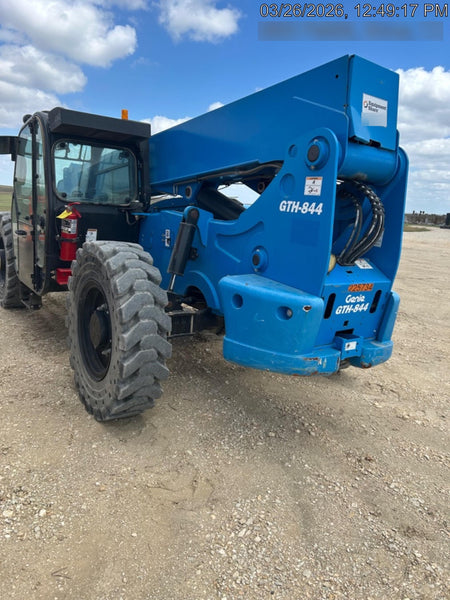 2022 GENIE GTH-844
